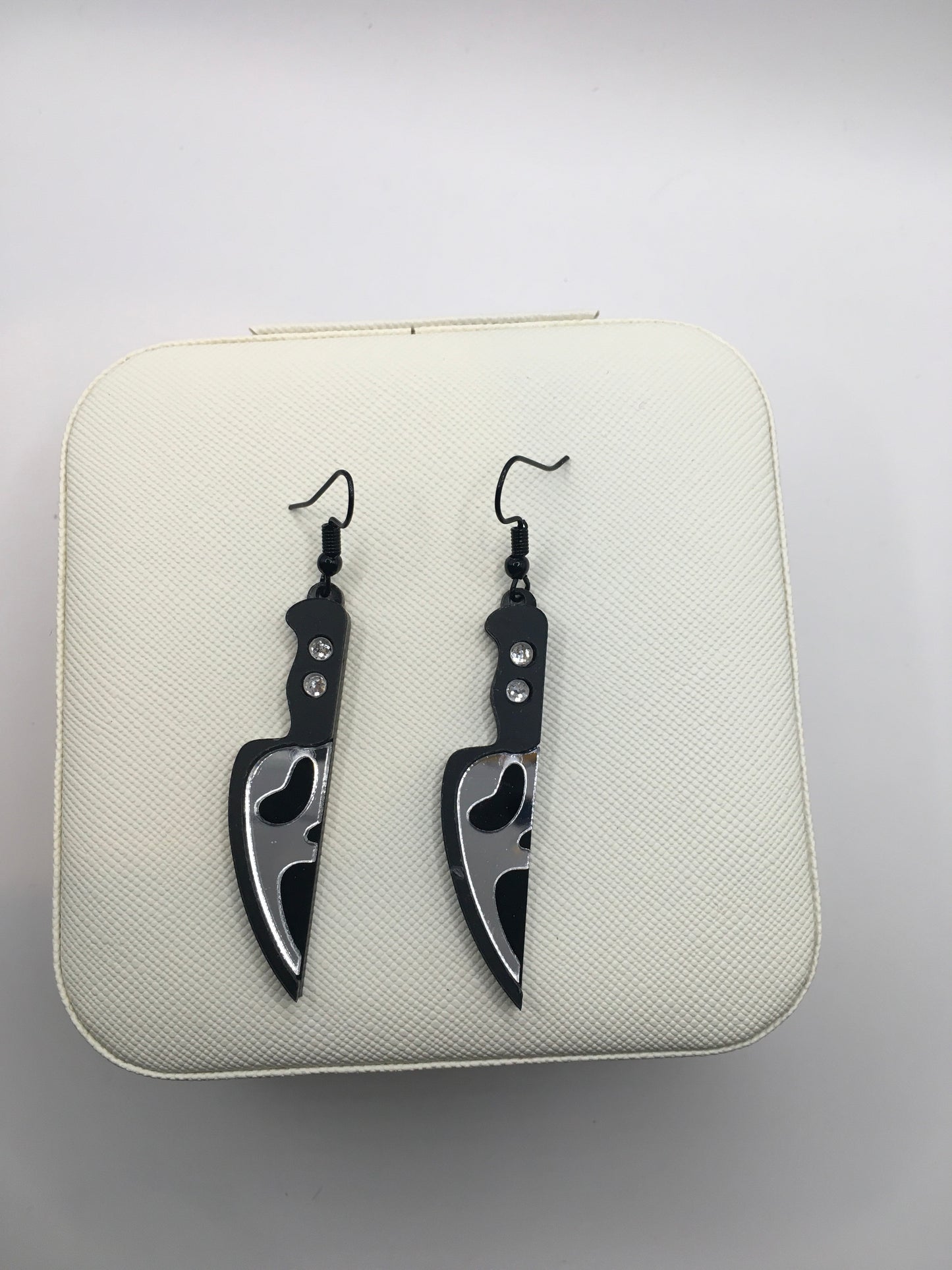 Horror scream inspired earrings